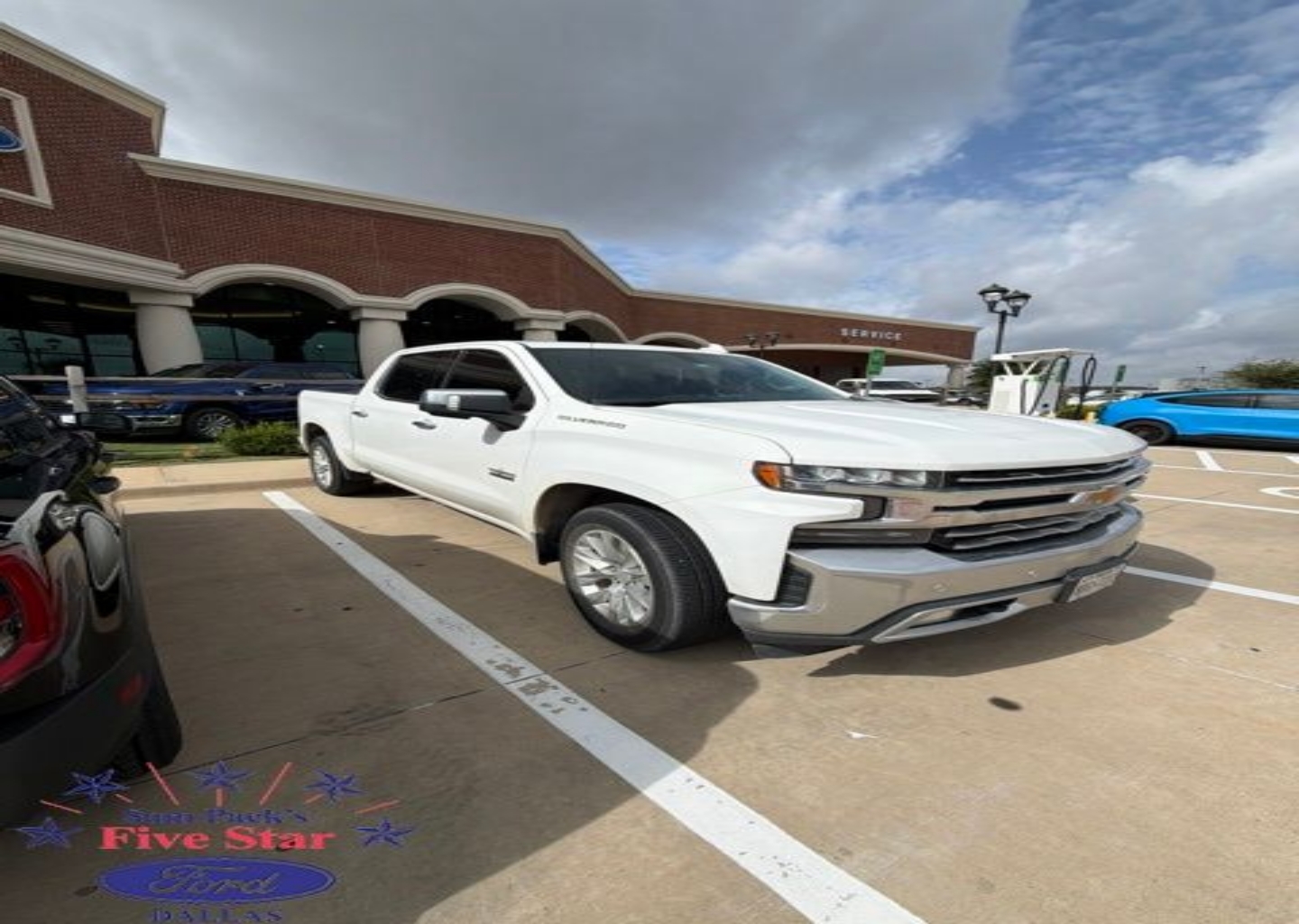 chevrolet silverado 1500 2021 1GCPWEEDXMZ163908 image chevrolet silverado 1500 2021 1GCPWEEDXMZ163908 image